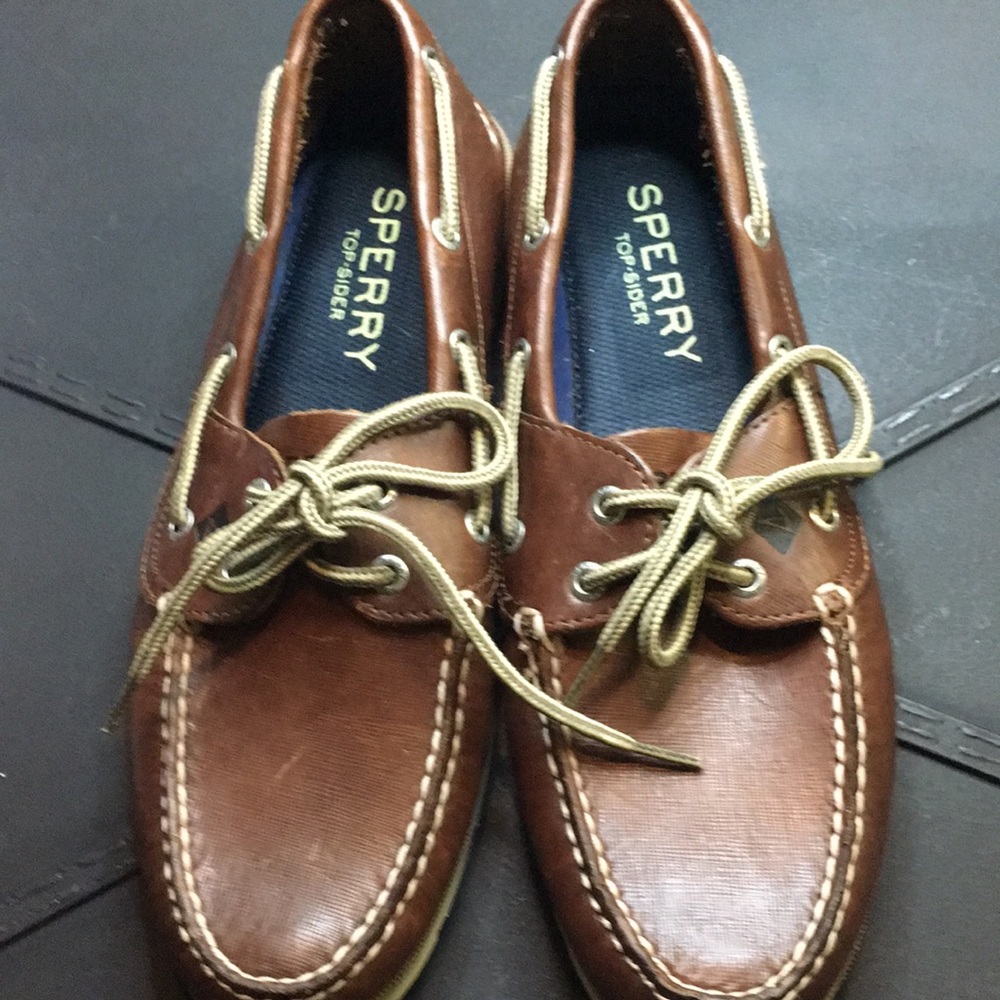 Sperry top-sides shoes upper leather 9,5 new floor model in store